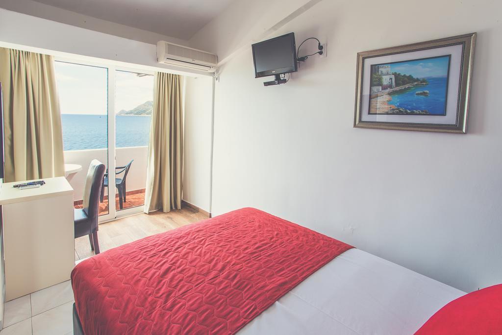 David Apartments And Rooms Dobra Voda Bagian luar foto